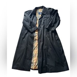 Burberry Vintage Black Single Breasted Trench Coat- UK/16R, US- 14
